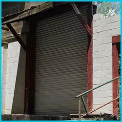 Capitol Garage Door Repair Service Byfield, MA 978-330-6126 - side-commercial-garage-doors